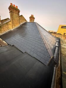 Roofers in Chingford